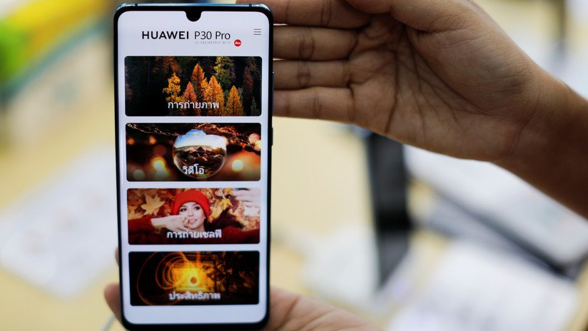 Usuarios de Huawei en todo el mundo manifiestan su enojo con cierta nueva función que 'contrajeron' sus celulares