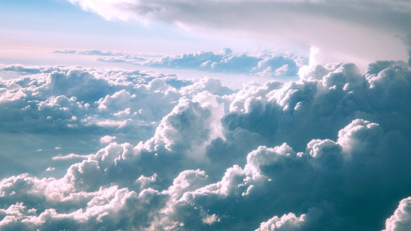 VIDEO: Captan una gigantesca nube que 'corta' el cielo por la mitad en Dinamarca