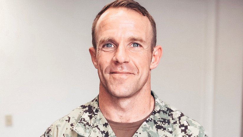 Acusan a un militar de EE.UU. de asesinar a un preso del EI en Irak, pero de pronto un testigo del caso admite haber cometido el crimen