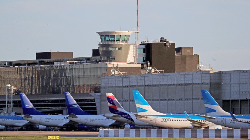 Argentina y EE.UU. renuevan su acuerdo de transporte aéreo y se desatan las críticas