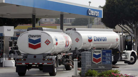 Bloomberg: Chevron presiona a EE.UU. para que reduzca sanciones contra Venezuela