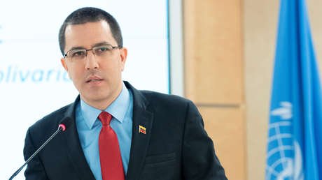 Arreaza: "Supuestos investigadores vinculados a la Inteligencia de EE.UU. preparan expedientes para confundir a la opinión pública mundial"