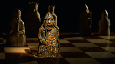 Una pieza de ajedrez comprada por seis dólares podría subastarse por más de un millón