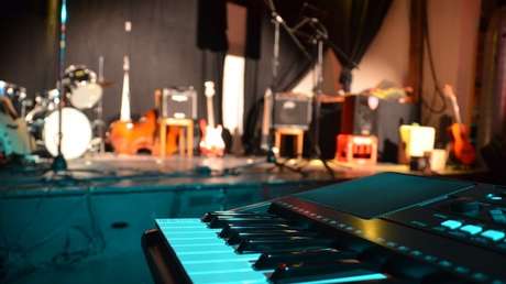 VIDEO: Se inunda un centro comercial en México y los músicos reaccionan interpretando el tema principal de 'Titanic'