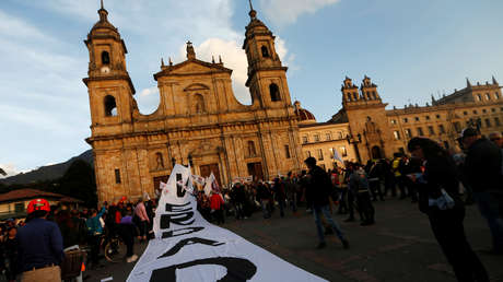 Colombia: Avalan proceso de recolección de firmas para derogar la Jurisdicción Especial de Paz