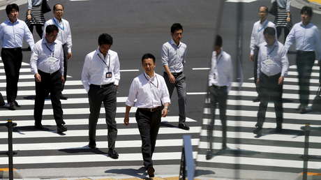 Adoptar a un alto directivo como si fuera un hijo: ¿por qué es una práctica común entre las empresas de Japón?