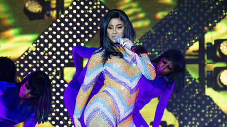 Presentan cargos criminales contra la rapera Cardi B por una agresión en un club de estriptis