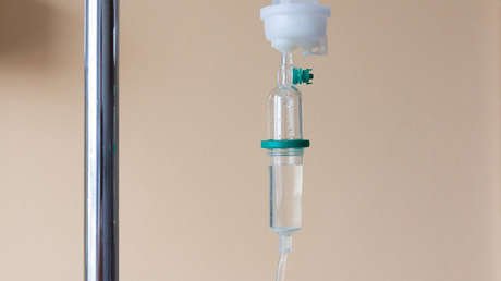 La posible legalización de la eutanasia divide a los ciudadanos y los médicos de España