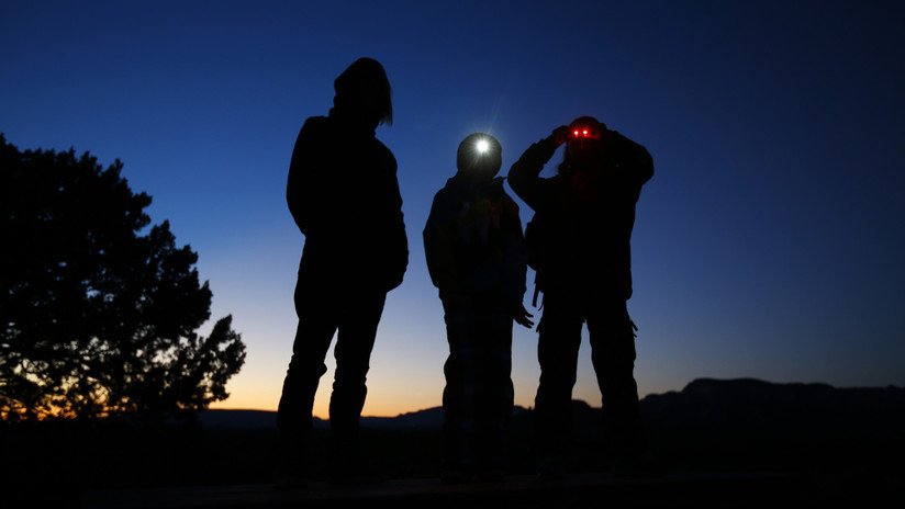 Un misil de la defensa antiaérea siria cae y explota en Chipre (VIDEO, FOTOS)
