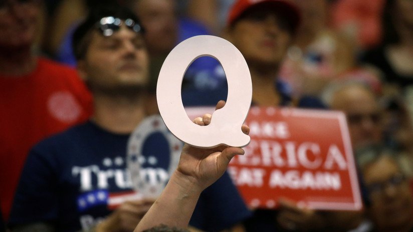 QAnon: por qué crece la teoría de la conspiración sobre Trump 'el justiciero' pese a que su creador guarda silencio