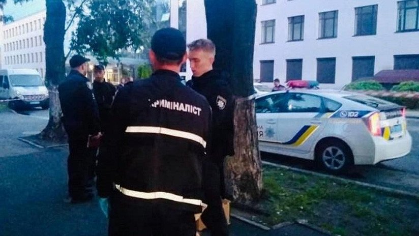 VIDEO: El momento exacto del ataque con un lanzagranadas contra el edificio de un canal en Kiev