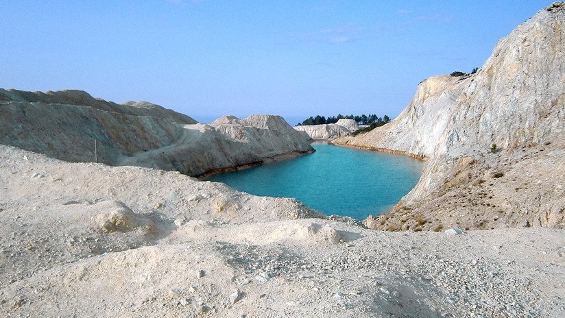 La antigua mina gallega que intoxica a los 'instagramers': pufo económico y desastre ecológico tras el destino de moda