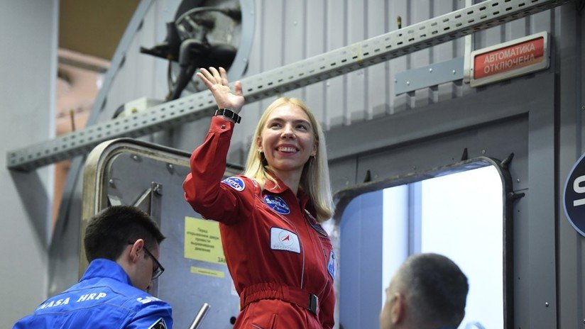 Seis astronautas finalizan la simulación de un viaje a la Luna tras cuatro meses de aislamiento