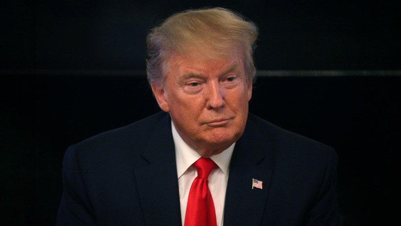 Trump promete "una respuesta sustancial a la estupidez de Macron" e insinúa gravar el vino francés