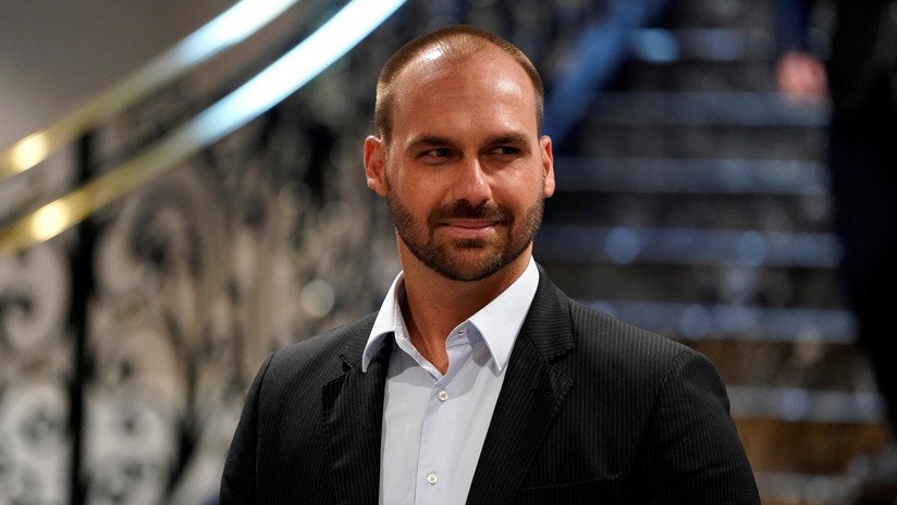 Brasil formaliza la petición para que un hijo de Bolsonaro sea embajador en EE.UU.