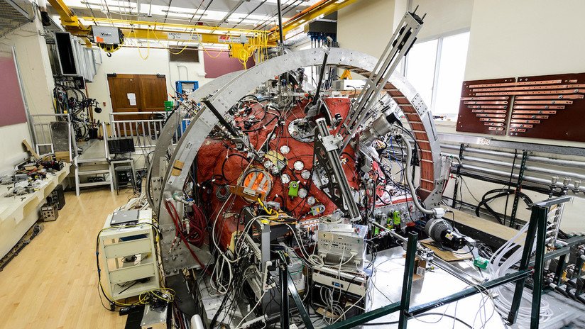 Físicos recrean en laboratorio las insólitas espirales del campo magnético del Sol