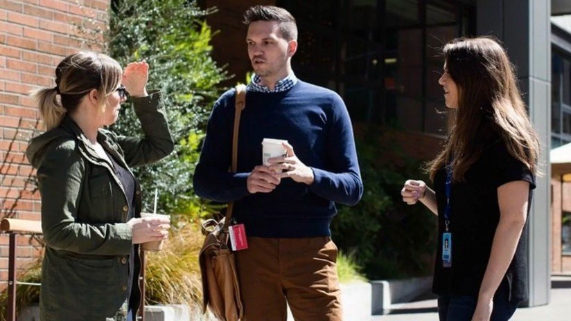 Amazon no le dio trabajo pero utilizó por años su fotografía para promocionar sus ofertas de empleo