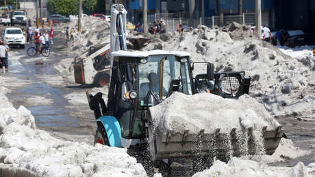 México: Guadalajara se convierte en la 'Antártida' debido a una fuerte granizada