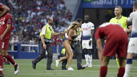 La 'invasora' semidesnuda de la Champions planeaba una acción en la Copa América, pero terminó en la cárcel