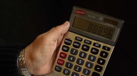 ¿Y usted podría resolverlo?: Un sencillo 'meme matemático' desconcierta a los internautas