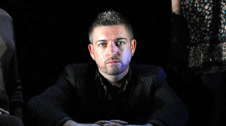 Fallece el actor Karl Shiels, conocido por sus roles en 'Batman inicia' y 'Peaky Blinders'