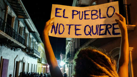 Crece la presión para que renuncie el gobernador de Puerto Rico tras filtrarse los mensajes de un ofensivo chat privado