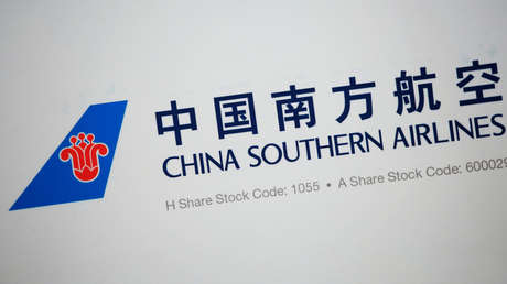 Una aerolínea regala un boleto de avión a una niña mexicana para que asista al campeonato de aritmética en China