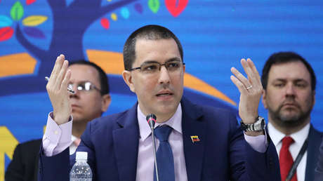 Caracas promete seguir dialogando hasta lograr un acuerdo permanente con la oposición