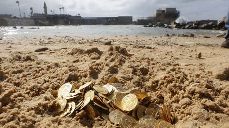 Descubren un antiguo templo griego y varios tesoros sumergidos en la 'Atlántida de Egipto'