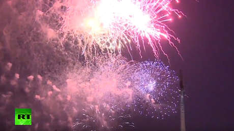 VIDEO: Fuegos artificiales en Moscú por el 75.º aniversario de liberación de Brest