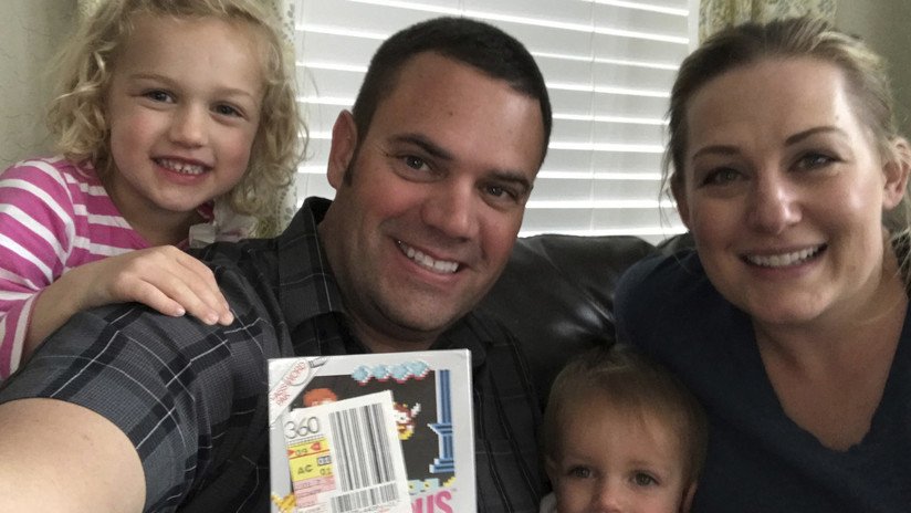 FOTO: Encuentra en su ático un videojuego clásico de Nintendo de hace 30 años y podría valer hasta 10.000 dólares