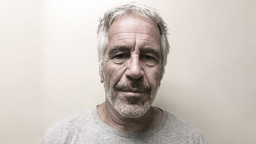 Jeffrey Epstein es hallado muerto en su celda tras un "aparente suicidio"