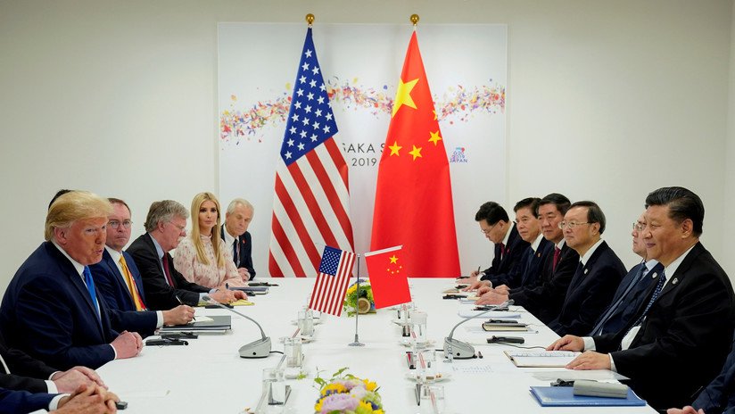 Experto: Imponer aranceles a la UE será mucho más dañino para EE.UU. que su guerra comercial con China