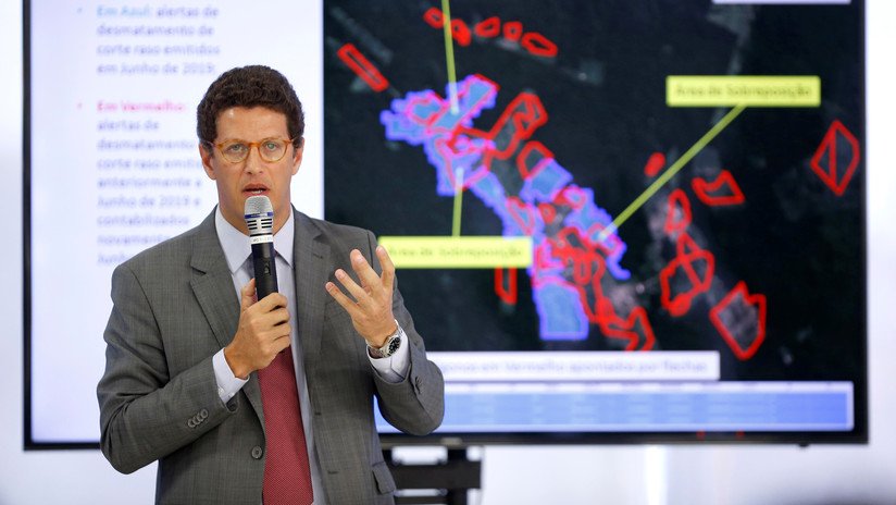 Abuchean al ministro de Medio Ambiente de Brasil durante un plenario sobre el clima (FOTO, VIDEOS)