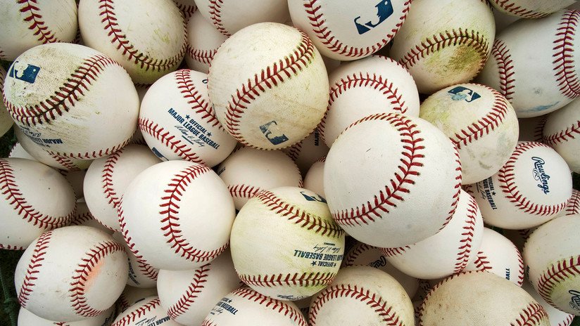 Las sanciones de EE.UU. ahora amenazan la temporada de béisbol profesional en Venezuela