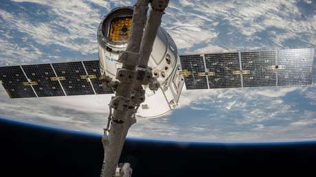 Un satélite inspector de Rusia inspecciona otro aparato espacial ruso en órbita