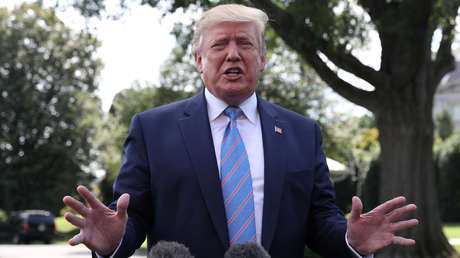 Trump afirma que la divisa china "se va al infierno"