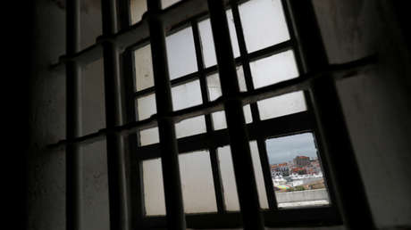 VIDEO: Presos organizan una "pachanga" con alcohol y un grupo musical en una cárcel en México