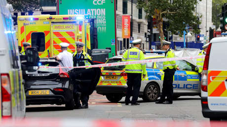 VIDEO: Conductor colisiona con 11 autos y ocasiona pérdidas por más de un millón de dólares
