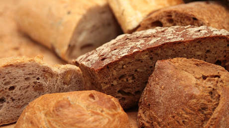 FOTOS: Un diseñador de videojuegos hornea pan de levadura egipcia de 4.500 años de antigüedad