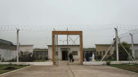 Una mujer muere esposada en la cama de un hospital en Argentina mientras cumplía condena de cárcel por abortar