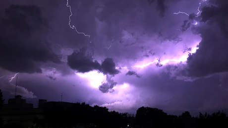 Unos rayos impactan cerca del Polo Norte, ¿por qué es una señal preocupante?