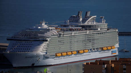 Muere un empresario australiano tras caer por la borda del crucero más grande del mundo
