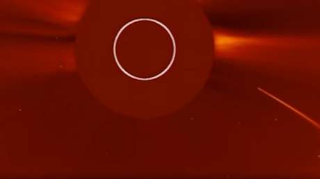 VIDEO: Captan el momento en que un cometa es absorbido por el Sol