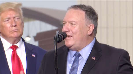 Pompeo responde al comentario de un exembajador de que él es un "misil termodirigido para el trasero de Trump"