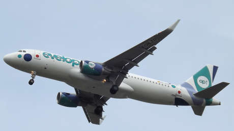 Bruscas turbulencias desatan '15 segundos de horror' en un vuelo a Madrid: más de 30 pasajeros atendidos