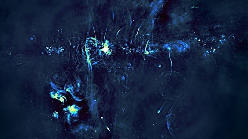 Observan 'burbujas' gigantes alrededor del agujero negro del centro de nuestra galaxia