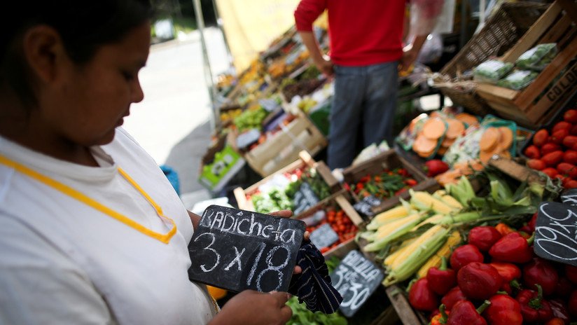 La inflación de agosto en Argentina fue de 4 % y alcanza el 54,5 % interanual