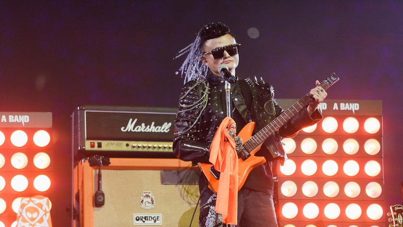 FOTOS, VIDEO: Jack Ma se despide de Alibaba con un extravagante espectáculo 'rock' en un estadio para 80.000 personas
