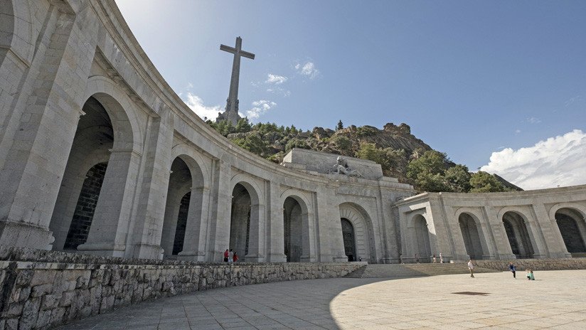 El Tribunal Supremo permite la exhumación de Franco y el traslado de sus restos
